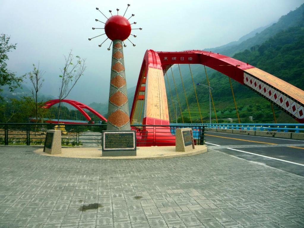 Dongpo Ti Lun Hotel Xinyi Bagian luar foto