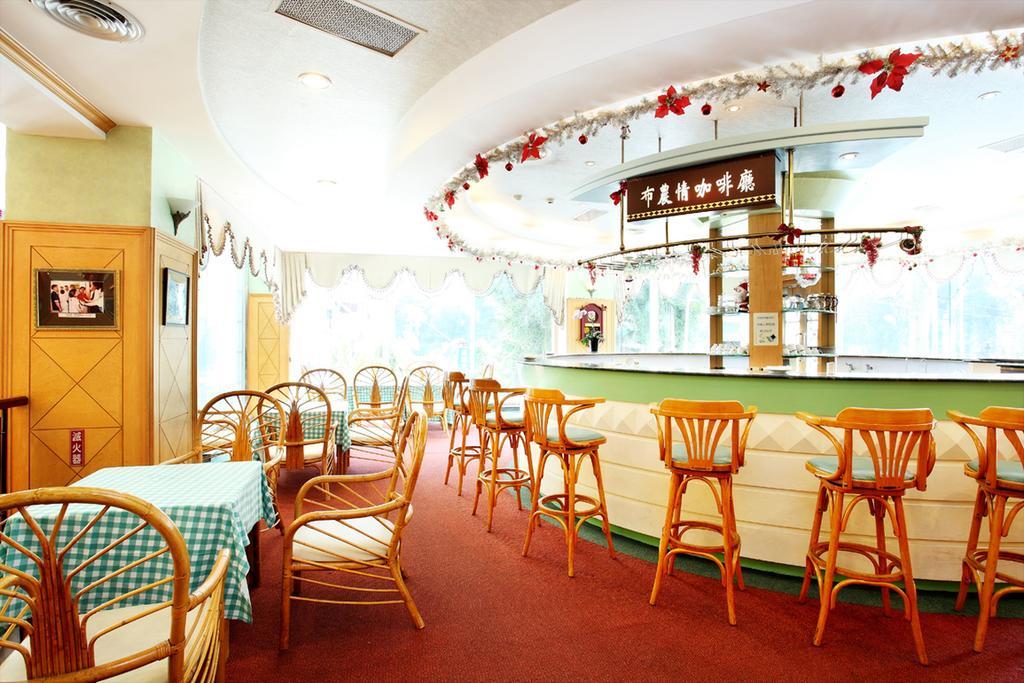 Dongpo Ti Lun Hotel Xinyi Bagian luar foto