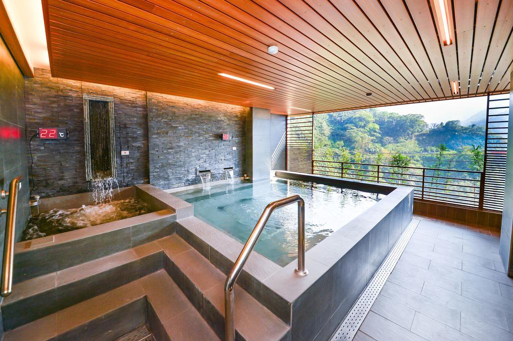 Dongpo Ti Lun Hotel Xinyi Bagian luar foto