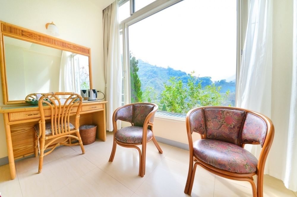 Dongpo Ti Lun Hotel Xinyi Bagian luar foto